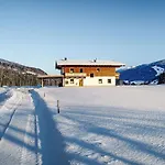 In Jochberg With Sauna & Mountain Views Chalet Hollersbach im Pinzgau