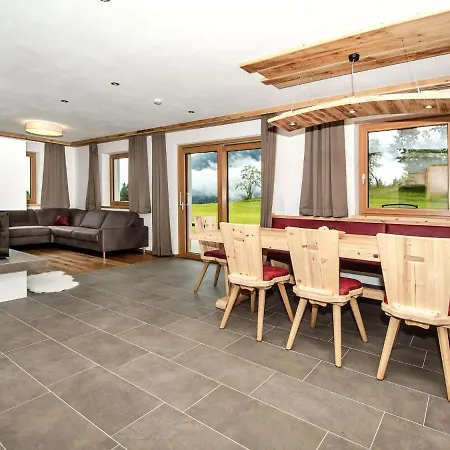 In Jochberg With Sauna & Mountain Views * Hollersbach im Pinzgau