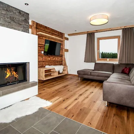 In Jochberg With Sauna & Mountain Views * Hollersbach im Pinzgau