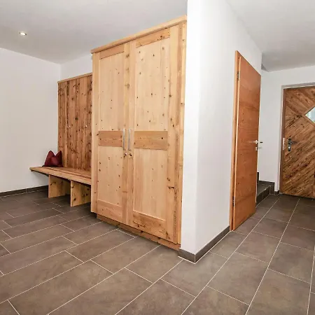 Horská chata In Jochberg With Sauna & Mountain Views *