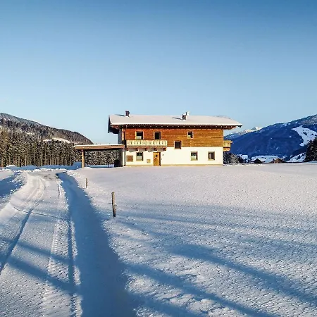 In Jochberg With Sauna & Mountain Views Шале Холлерсбах (Пинцгау)