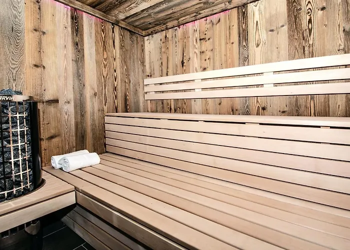 In Jochberg With Sauna & Mountain Views Hollersbach im Pinzgau